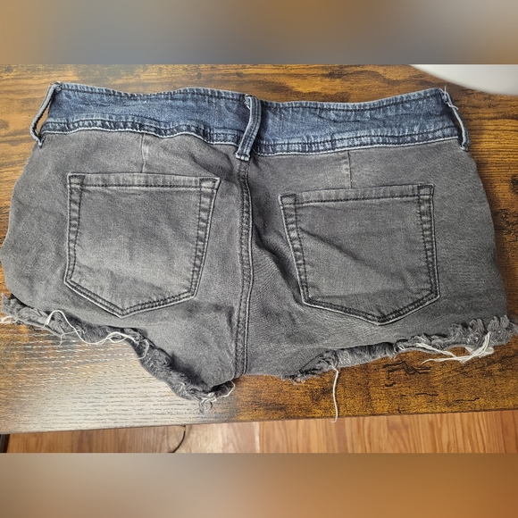 Low Rise Short Shorts Bullhead - Picture 4 of 4